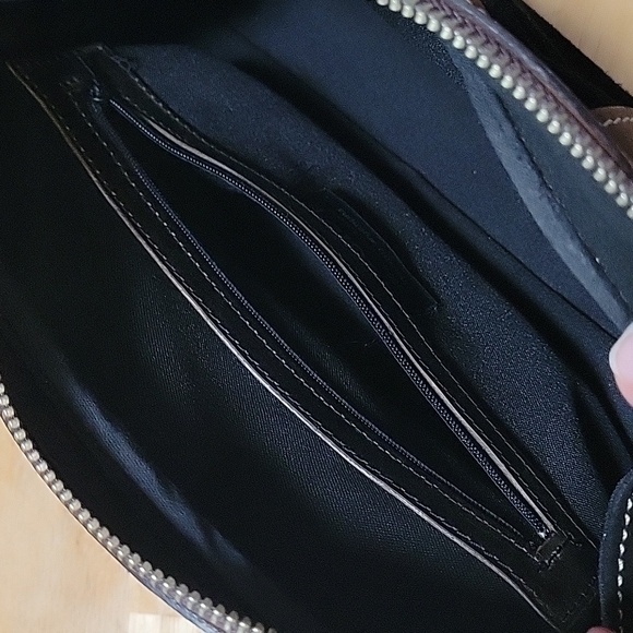 Cuoio Leather Satchel - Picture 10 of 14